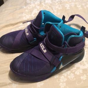 NIKE James LeBron purple/teal high sneakers 5.5